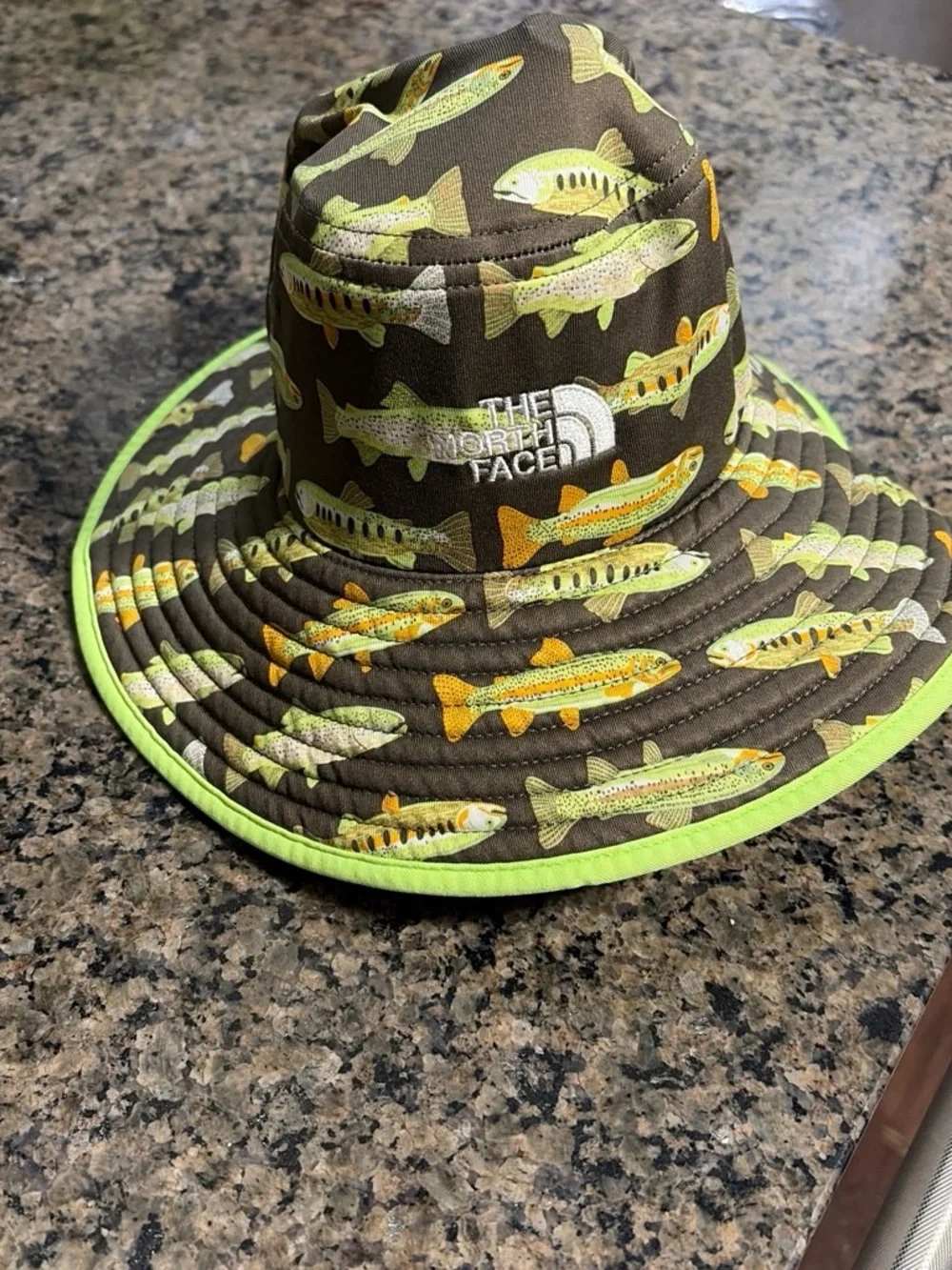 The North Face Kids Brown Fish-Print Sun Hat with Lime Trim